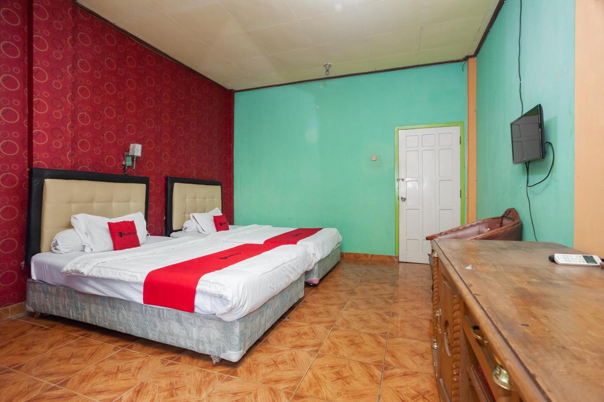 Reddoorz Syariah At Hotel Matahari 2 Jambi Zewnętrze zdjęcie